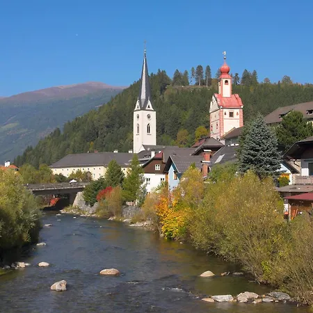 Kleines Haeuschen Im Tauernstaedtchen Holiday home Gmund in Karnten